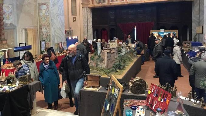 Oltre 1.700 visitatori in un giorno per l'esposizione dei presepi in San Giuseppe