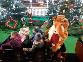 Inaugurato il villaggio di Natale Egea in piazza Ferrero da Alba