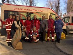 La Befana arriva con la Croce rossa