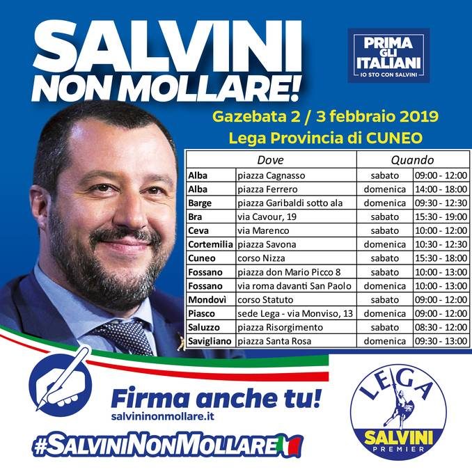 La Lega cuneese raccoglie le firme a sostegno di Matteo Salvini