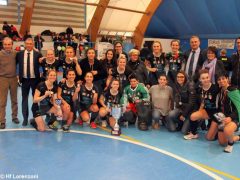 Le ragazze della Lorenzoni Bra campionesse di serie A Hockey indoor 3