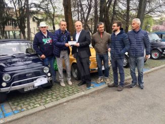 Alba: record di storiche Fiat 500 in città per “62 Anni 500 - XIII Edizione”