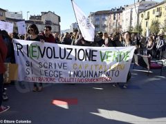 Fridays for future ad Alba, la fotogallery della manifestazione 13