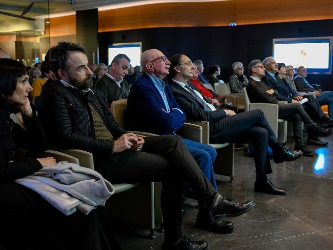 Sala gremita per la serata "Sembra solo ieri" in Fondazione Crc 1