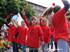 I bambini portano in scena l