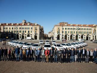 La Fondazione Crc consegna 17 auto elettriche ad altrettanti comuni e unioni