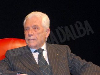 Morto Gianluigi Gabetti, consigliere della famiglia Agnelli, premiato nel 2008 con il Tartufo dell'anno