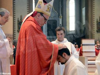 Anche a me Gesù ha chiesto: «Mi ami tu?» Oggi l'ordinazione di don Mario Merotta