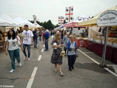 Fotogallery: il mercato europeo in piazza Sarti 7