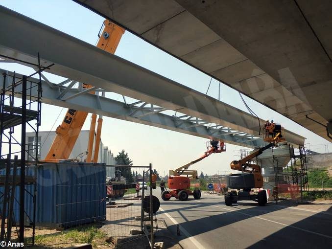 Posato nella sua sede il nuovo viadotto della tangenziale di Fossano