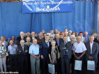 Alba: il sindaco Carlo Bo alla premiazione dei soci benemeriti di Banca d’Alba