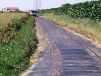 Ceresole: in corso l'asfaltatura di alcune strade comunali