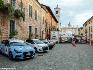 Rally di Alba: un pilota e un fotografo feriti durante lo shakedown