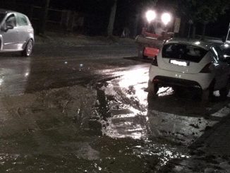 Acqua e fango in corso Cortemilia e strada Sottoripa, strade e