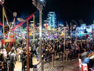 Ruota panoramica alta 25 metri al Luna Park dell’Oktoberfest di Cuneo