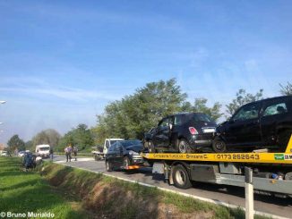 Scontro con quattro vetture coinvolte in località Piana di Verduno