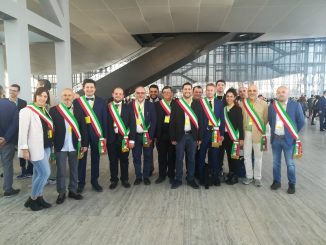 150 sindaci cuneesi e astigiani all'incontro promosso dalle Poste a Roma