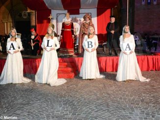 Verso il palio degli asini: la fotogallery della cerimonia di investitura del podestà