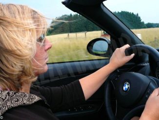 Donne al volante meno pericolose degli uomini
