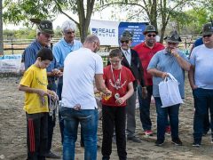 Sportabili: festa di fine stagione per il gruppo di equitazione con un bel dono da parte degli alpini 4