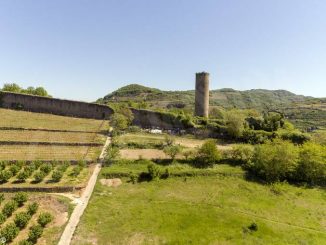 Per 25 anni la torre di Cortemilia sarà nelle mani del Comune