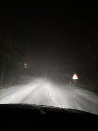 Iniziata la nevicata sulle Langhe 1