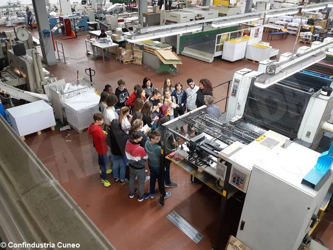 Le piccole e medie imprese della Granda si raccontano agli studenti 1