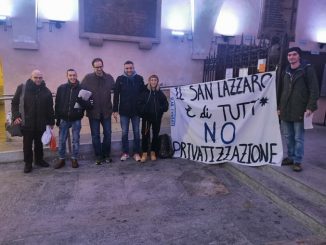 Protesta del collettivo Chabas: "Fermiamo l'asta dell'ospedale San Lazzaro"