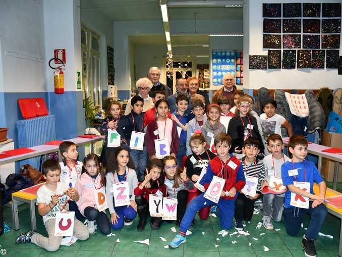 Inaugurata l'aiuola dei giardini Falcone e Borsellino in Bra decorata dai bambini 1