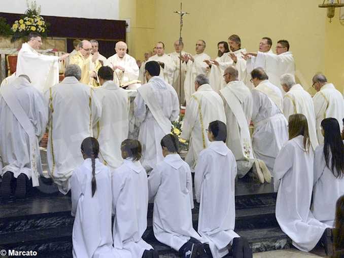 Chi sono i diaconi al servizio delle comunità parrocchiali 1