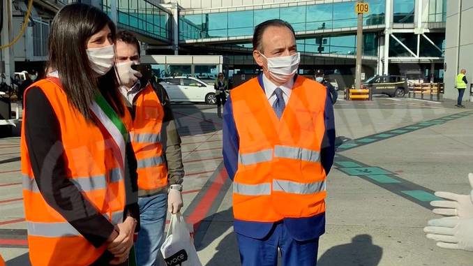 Coronavirus: sono arrivati a Torino i 38 operatori sanitari cubani 2