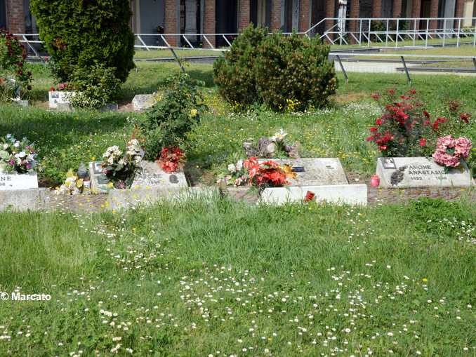 I tre cimiteri cittadini riaprono alle visite martedì 5 maggio 2