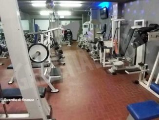 Chiusa una palestra abusiva. Finanzieri attratti dalle persone con borsoni sportivi durante il lockdown