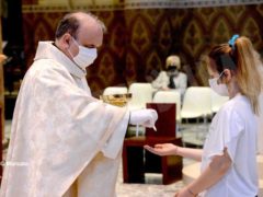 La ripresa delle celebrazioni. La prima messa domenicale in duomo 13