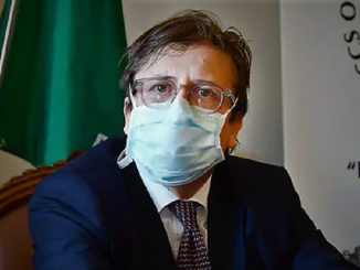 Sileri: «Usciti dalla fase acuta, ora la convivenza con il Covid»