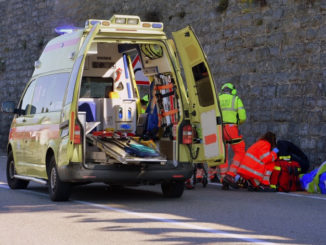 Ormea: ferita 44enne di Bernezzo durante uno scontro tra auto e moto
