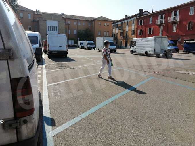 Mercato del sabato: l’opposizione chiede delucidazioni sul mancato ritorno in via Maestra