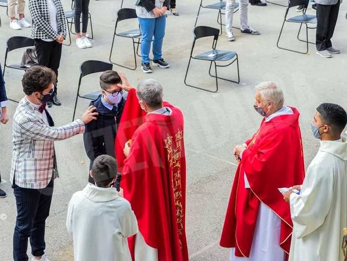 Festa ai Salesiani per 15 ragazzi che hanno ricevuto la cresima 2