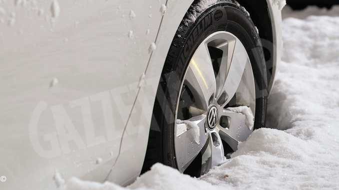 Dal 15 novembre obbligo di gomme da neve o catene a bordo