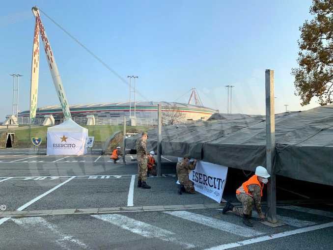 Punto medico allestito allo stadio della Juventus per i test rapidi