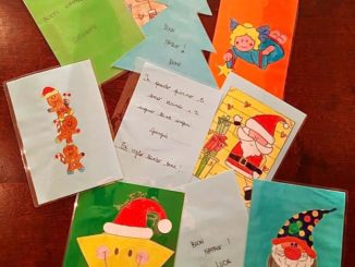 260 biglietti di Natale per i ricoverati di Verduno dai bambini della primaria di Ceresole d'Alba