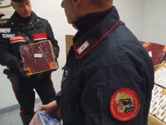 Posta un video con botti illegali: rintracciato dai Carabinieri