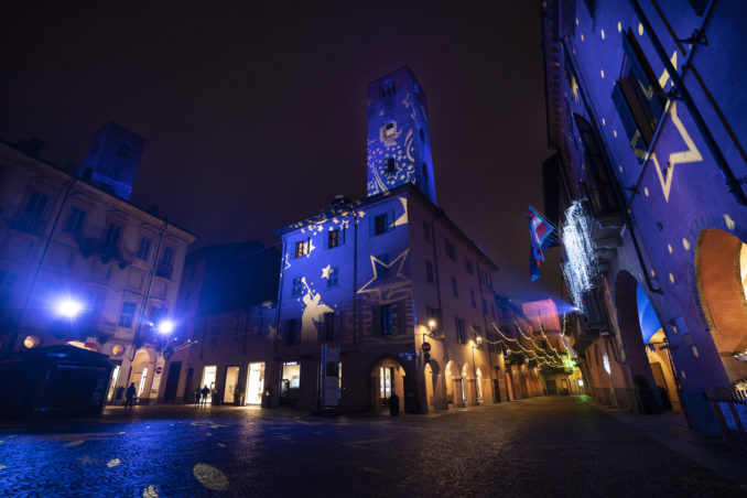 Alba: un'illuminazione da record per piazza Duomo grazie a Egea, Comune e Borgo San Lorenzo