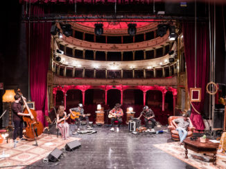 Tra Natale e Capodanno dal Toselli gli eventi di Un Teatro come Casa