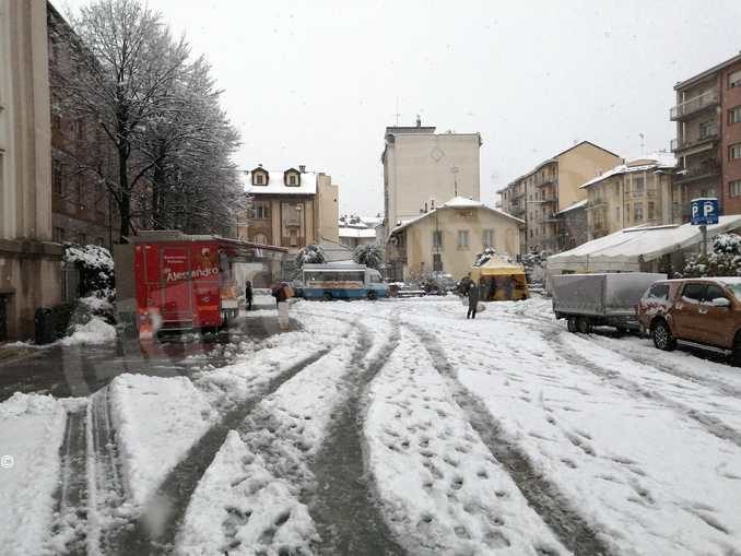 Le foto della prima nevicata stagionale 4