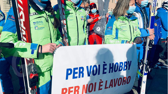 Dalla Regione un contributo di 2mila euro a ogni maestro di sci 1