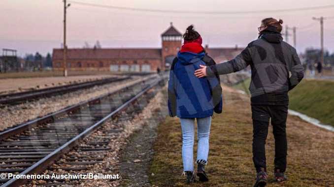 Promemoria Auschwitz con Deina
