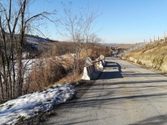 Lavori in corso sulla strada provinciale 125 verso Serralunga d’Alba