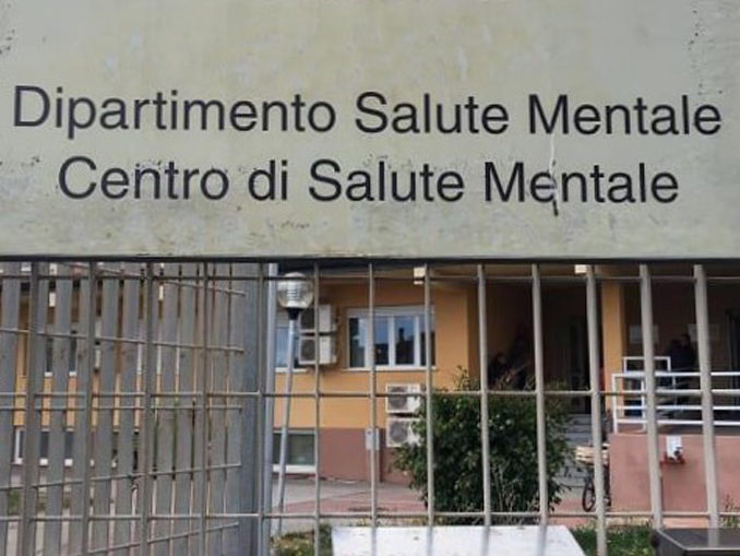 Il Covid ha chiuso un centro su 5 di salute mentale