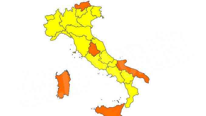 Restrizioni: l’Italia si tinge di giallo. Anche il Piemonte da domenica 31